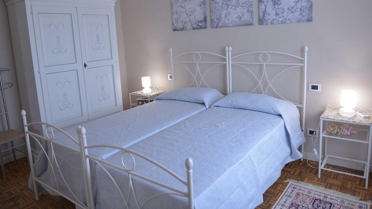 루카 La Locanda Francigena B&B 외부 사진